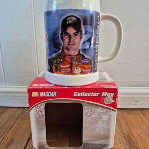 NASCAR Jeff Gordon #24 DuPont Motorsports Stoneware Collector Mug w/ Box